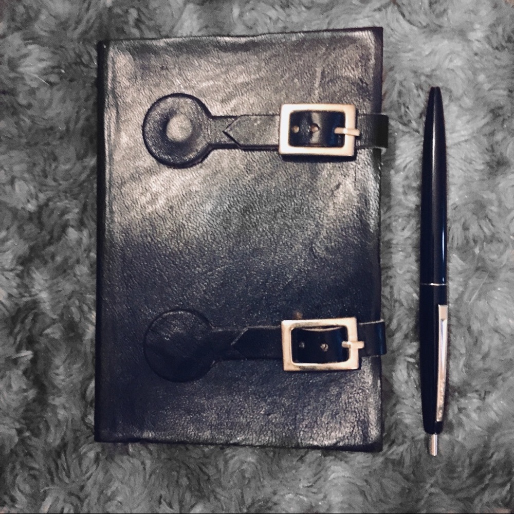 Topshop Leather bound Journal 🖊📖